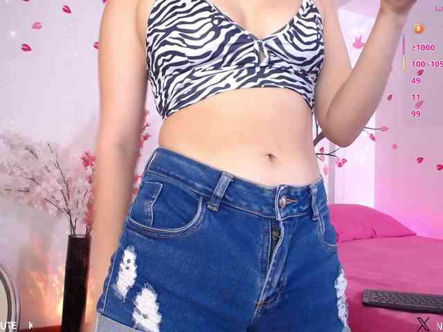 KAROLKAT Live Webcam on BongaCams