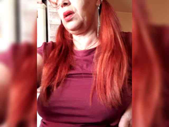 LoveTinaXxx webcam