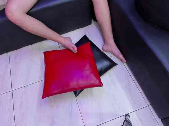 blow2job-latt webcam