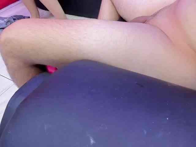 blow2job-latt webcam