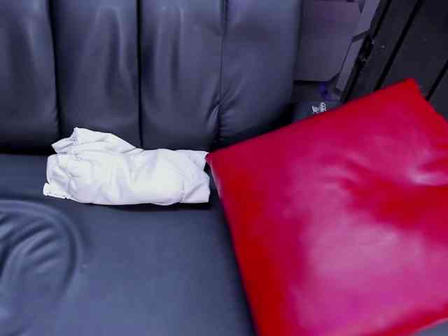 blow2job-latt webcam
