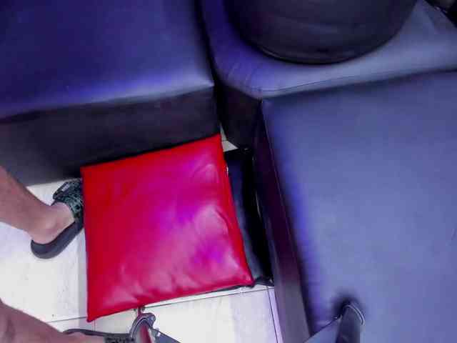 blow2job-latt webcam