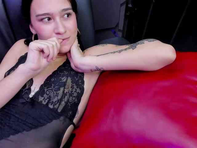 blow2job-latt webcam