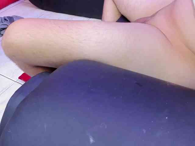 blow2job-latt webcam