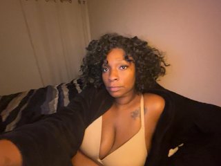sunnymochaqueen's Live Webcam