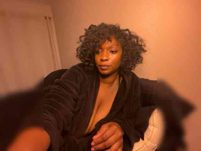 sunnymochaqueen webcam