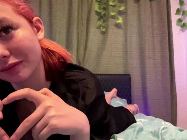 JennyHolmers live webcam show