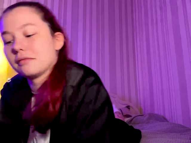 JennyHolmers, live now on BongaCams