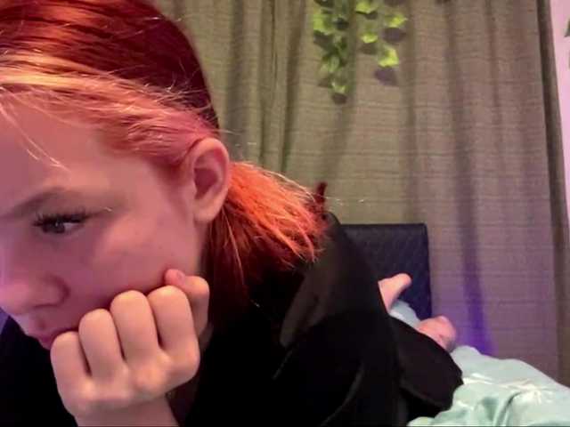 JennyHolmers live webcam show