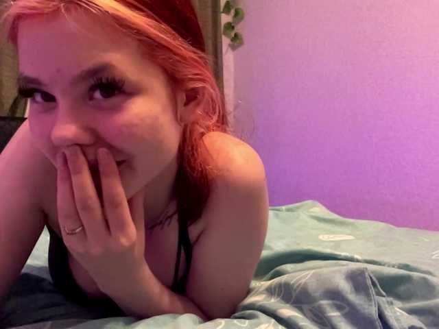 JennyHolmers live webcam show