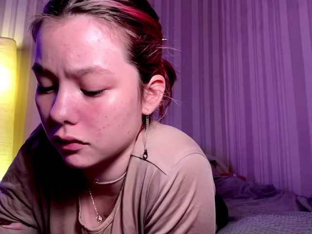JennyHolmers, live now on BongaCams