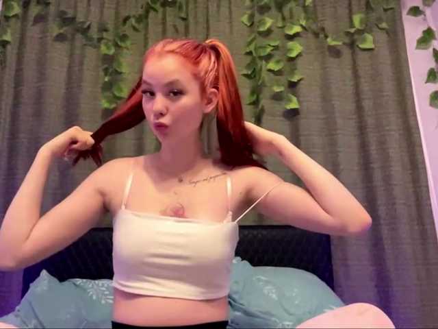 JennyHolmers live webcam show