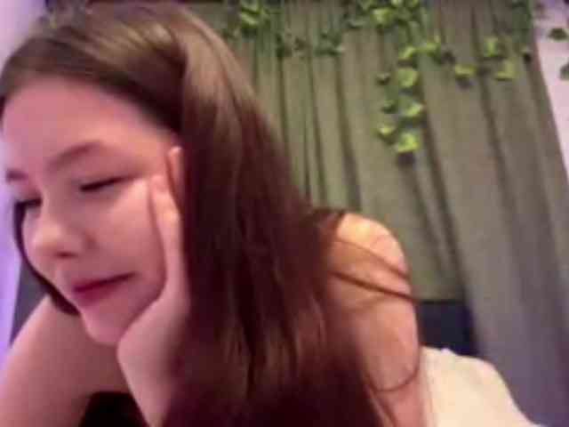 JennyHolmers webcam