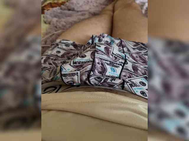Masik864 Live Webcam on BongaCams