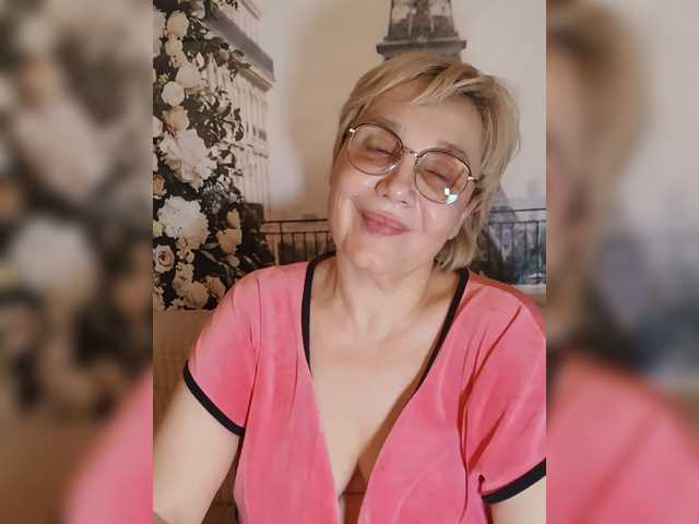Mielena live cam on BongaCams