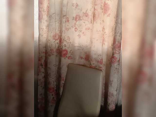 Mielena live webcam show