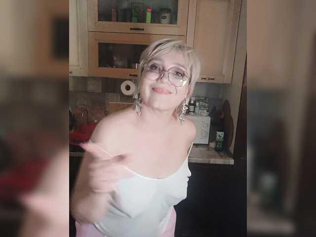 Mielena live webcam show