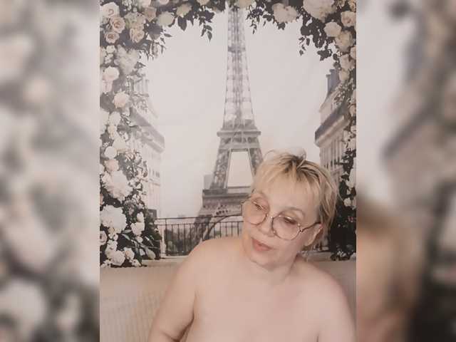 Lienda live webcam show