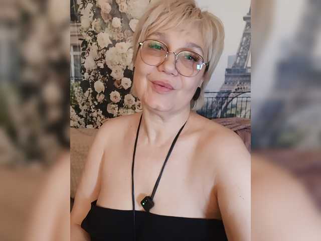Mielena live cam on BongaCams
