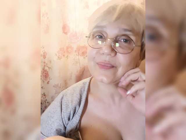 Mielena live cam on BongaCams