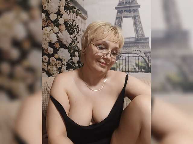 Mielena live cam on BongaCams