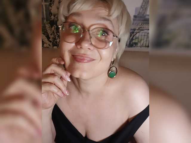 Lienda live webcam show