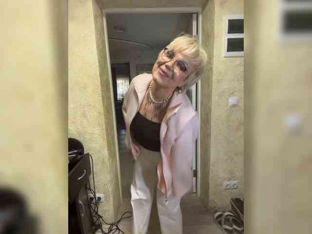 Mielena's webcam live show