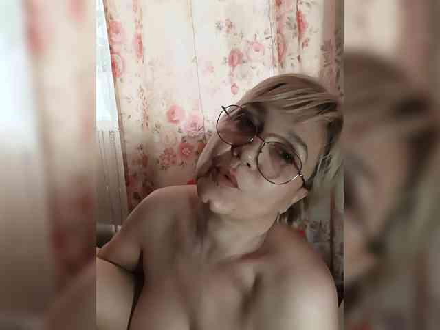 Mielena Live Webcam on BongaCams
