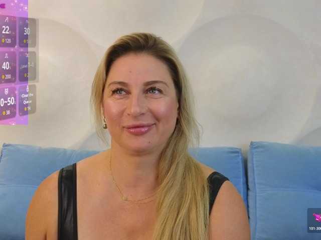 Lolomure, live now on BongaCams
