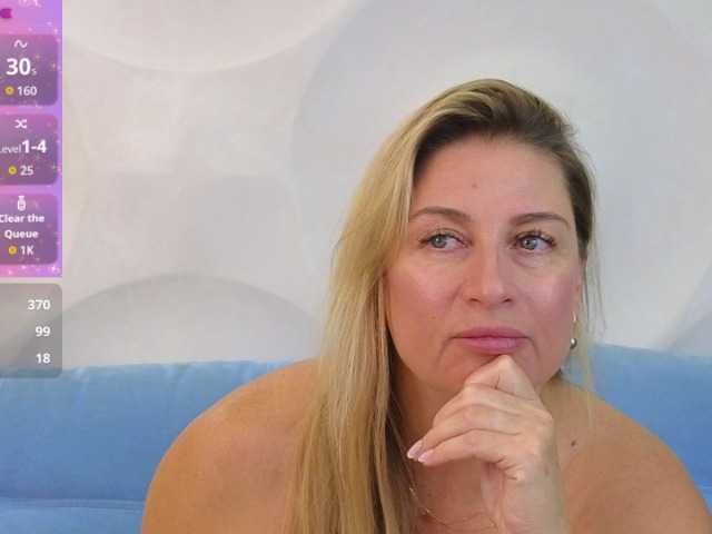 Lolomure, live now on BongaCams
