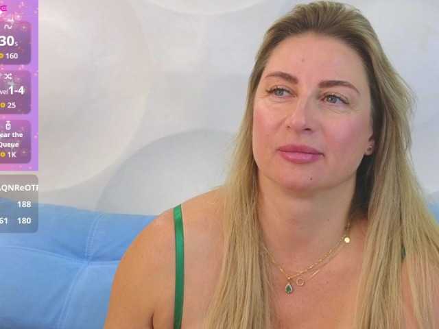 Lolomure live cam on BongaCams