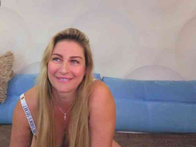 Lolomure webcam