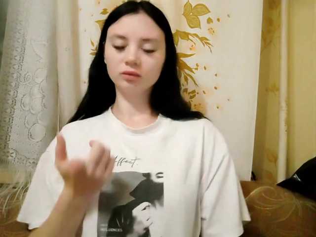 AnnettaStuffle live cam on BongaCams