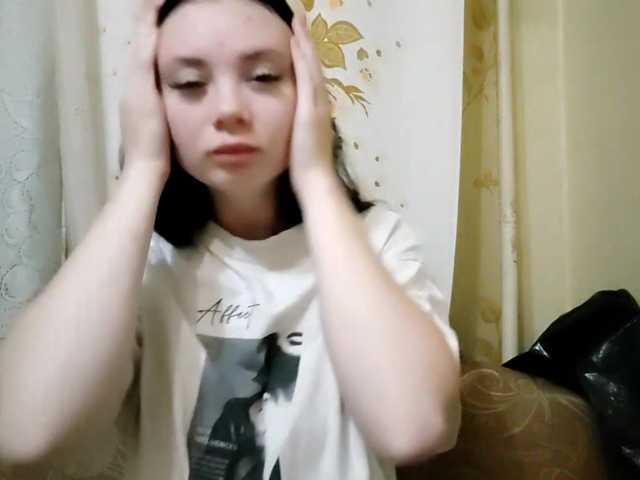 AnnettaStuffle live cam on BongaCams