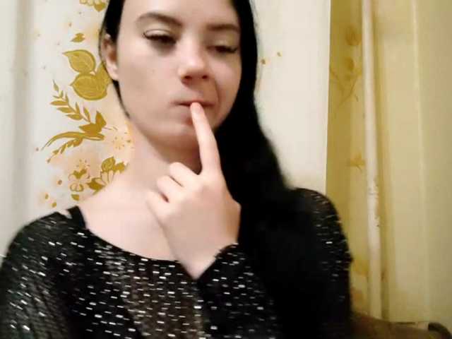 AnnettaStuffle live cam on BongaCams