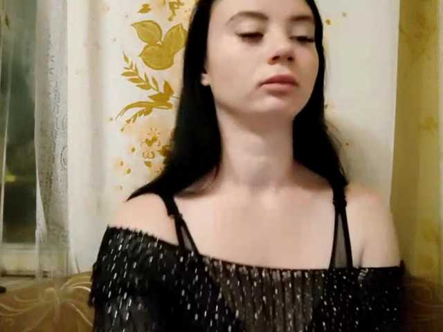 AnnettaStuffle live cam on BongaCams