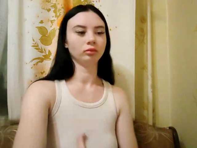 AnnettaStuffle live cam on BongaCams