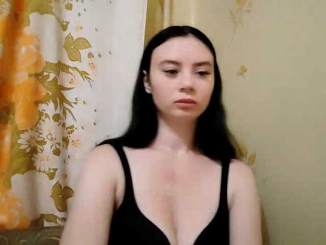 AnnettaStuffle live cam on BongaCams