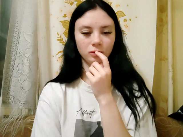 AnnettaStuffle live cam on BongaCams