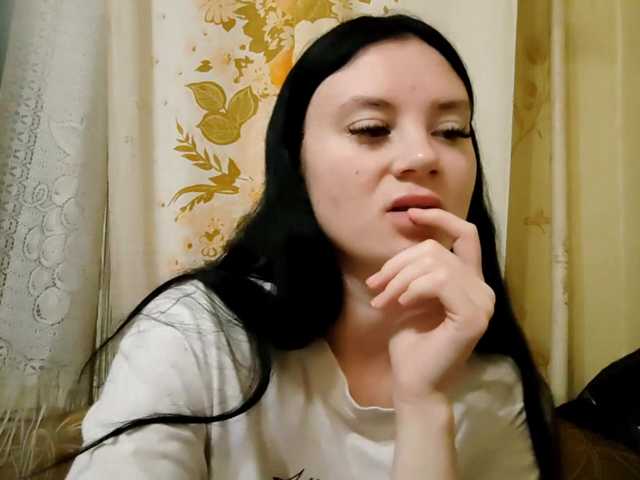 AnnettaStuffle live cam on BongaCams