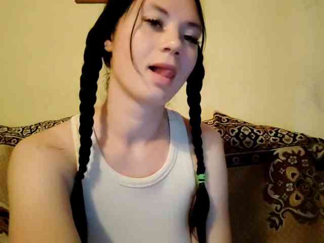 AnnettaStuffle webcam