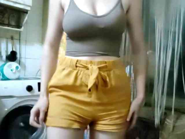 AnnettaStuffle webcam