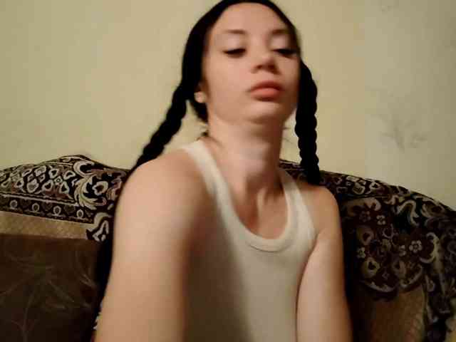 AnnettaStuffle webcam