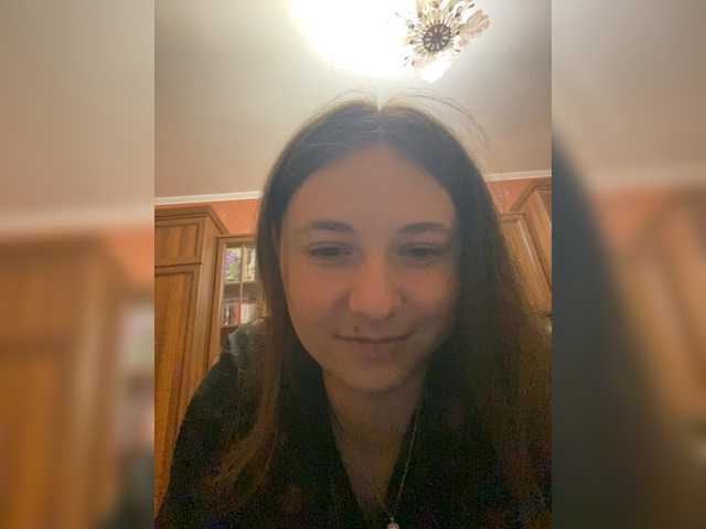 Kirrraaa live cam on BongaCams