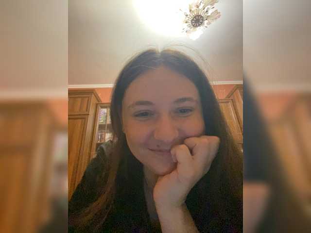 Kirrraaa live cam on BongaCams