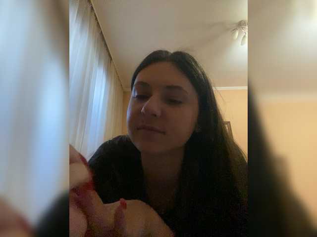 Kirrraaa live cam on BongaCams