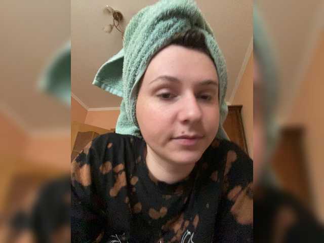 Kirrraaa live cam on BongaCams