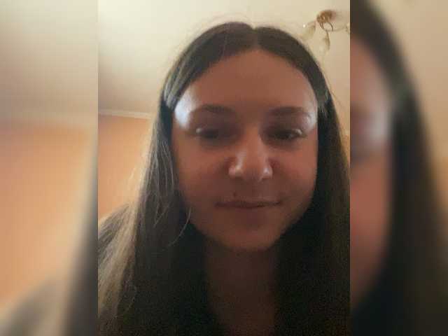 Kirrraaa live cam on BongaCams