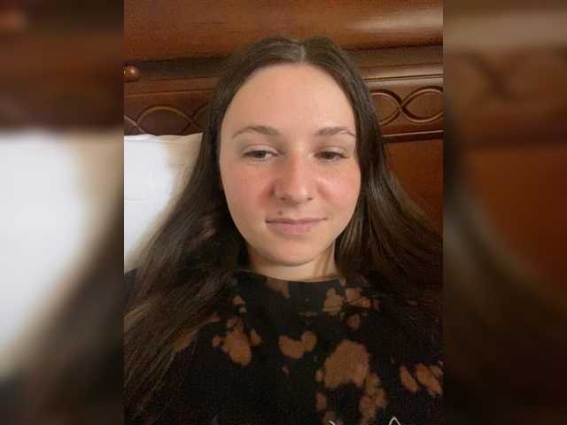 Kirrraaa live cam on BongaCams