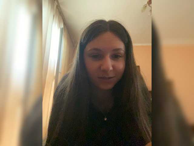 Kirrraaa live cam on BongaCams